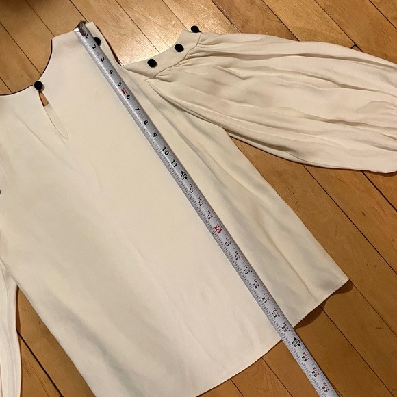 Alexis Erica White Cold Shoulder Blouse - Picture 8 of 10